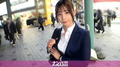 หลุดไม่เซ็นเซอร์! พนักงานอสังหาฯ ถูกจีบ: ถุงน่องขาด เซ็กส์กลางแจ้ง