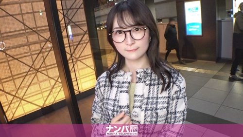200GANA-3242: Amatir Kacamata Serius Digoda Stroberi, Rambut Lebat Sampai Anus Terungkap
