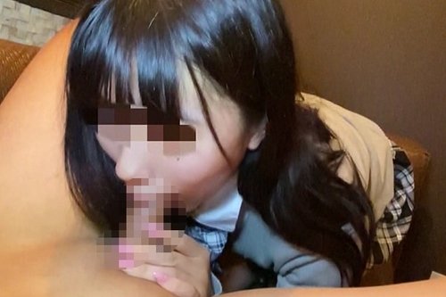 Junges Mädchen Cumshot Gesicht - Riesige Ladung auf süßem Gesicht Unzensiert Amateur