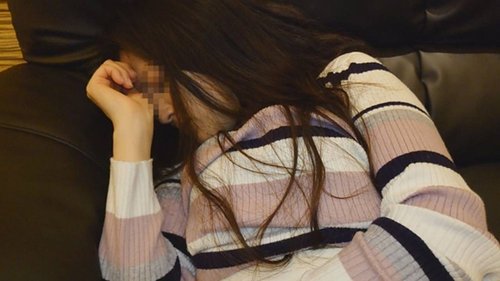 FC2-PPV-4641602: Femme mariée non censurée trompe son mari avec un creampie pour payer des dettes