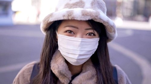 FC2無碼第一次見面中出純情女大學生